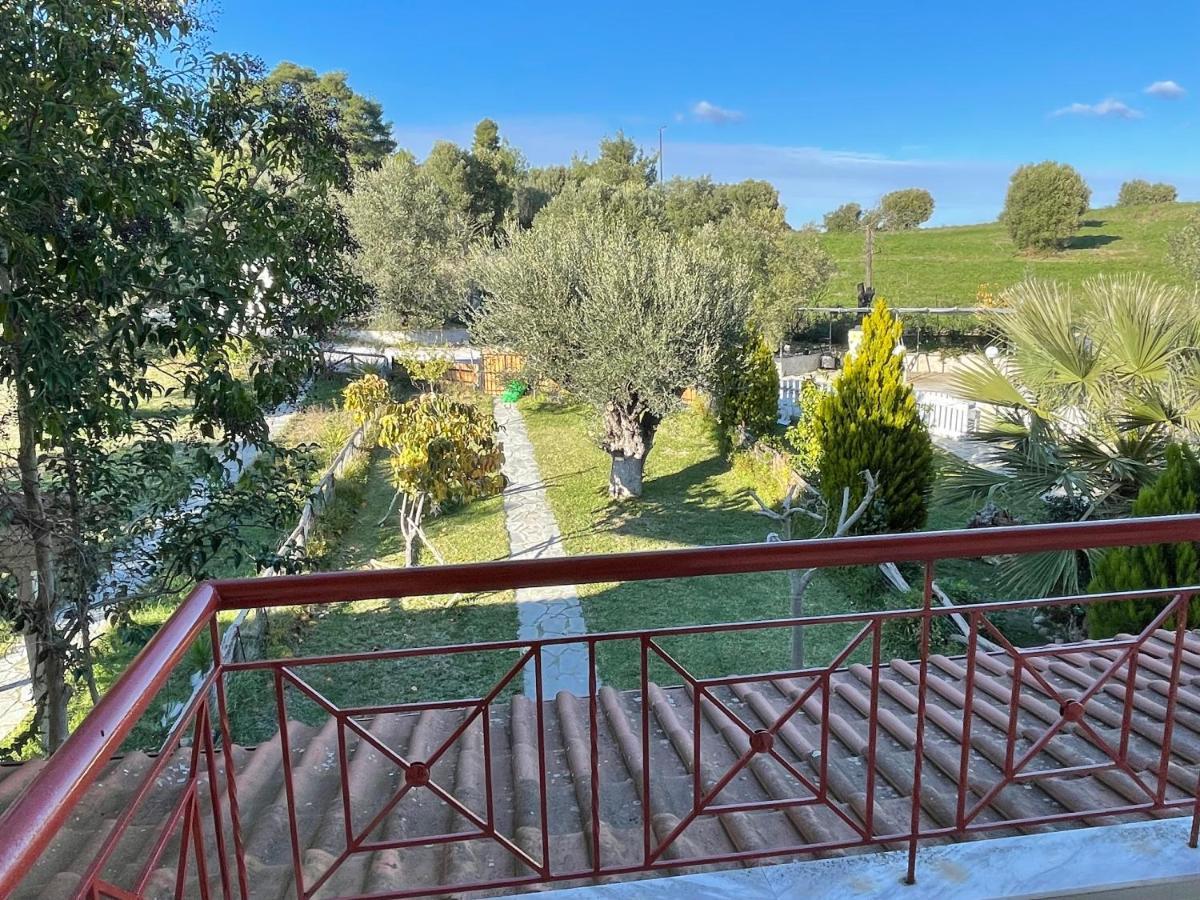 Villa Pino Pueblo Paliouri Exterior foto